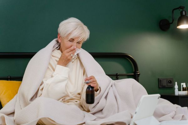 Comment renforcer le système immunitaire des personnes âgées ?